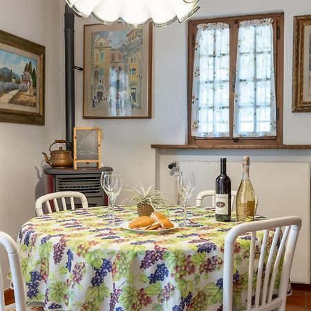 Beautiful Home In Uzzano Pt With Kitchen 외부 사진