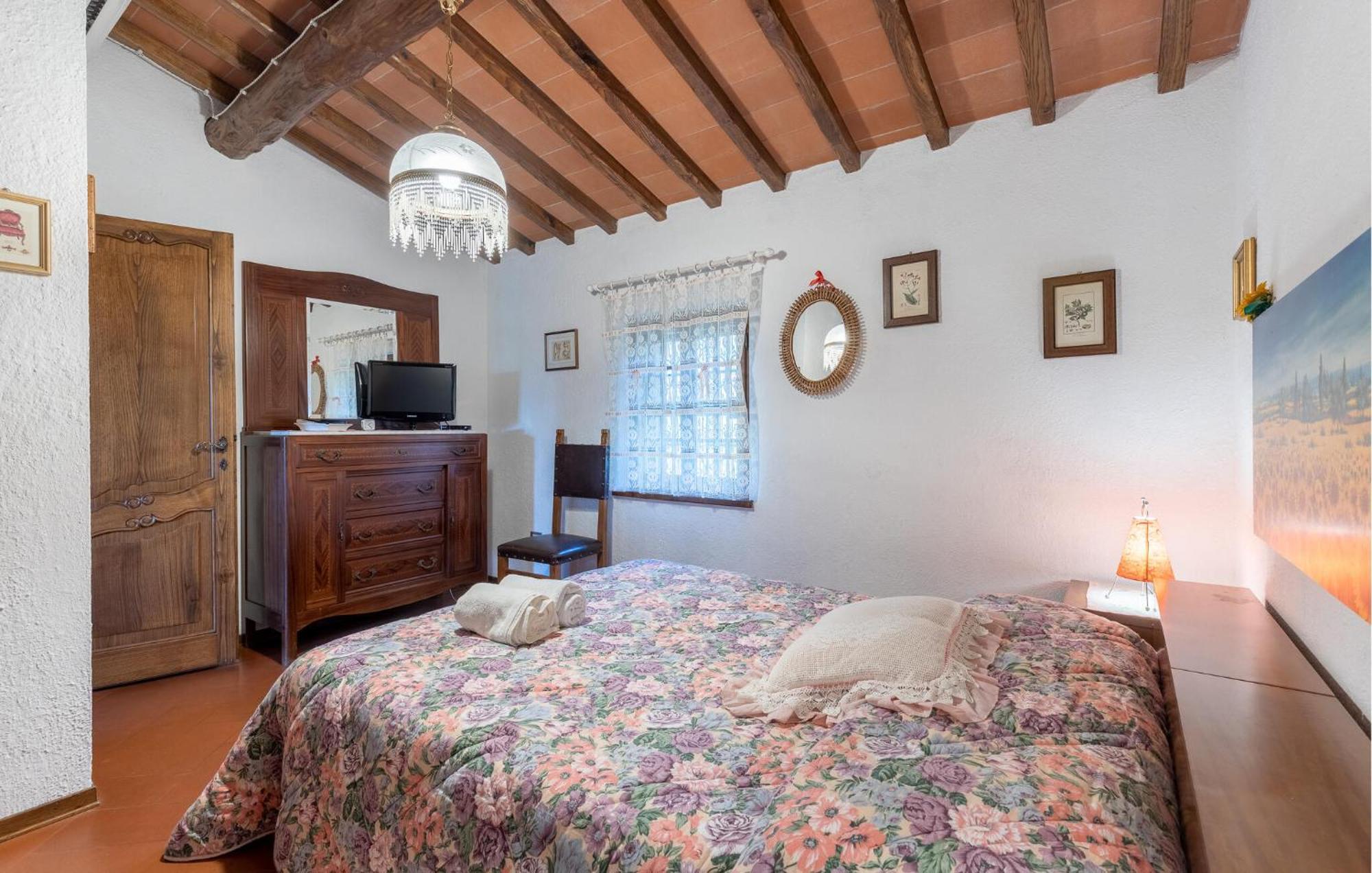 Beautiful Home In Uzzano Pt With Kitchen 외부 사진